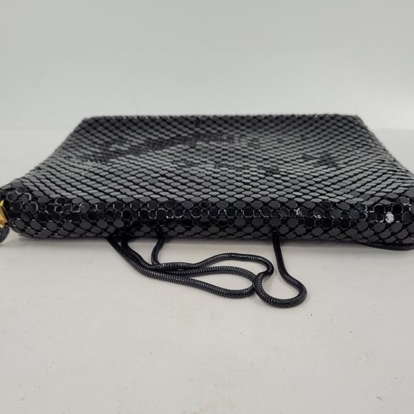 La Regale Vintage Black Metal Mesh Snap Flap Snake Chain Strap Crossbody Bag - Picture 10 of 16